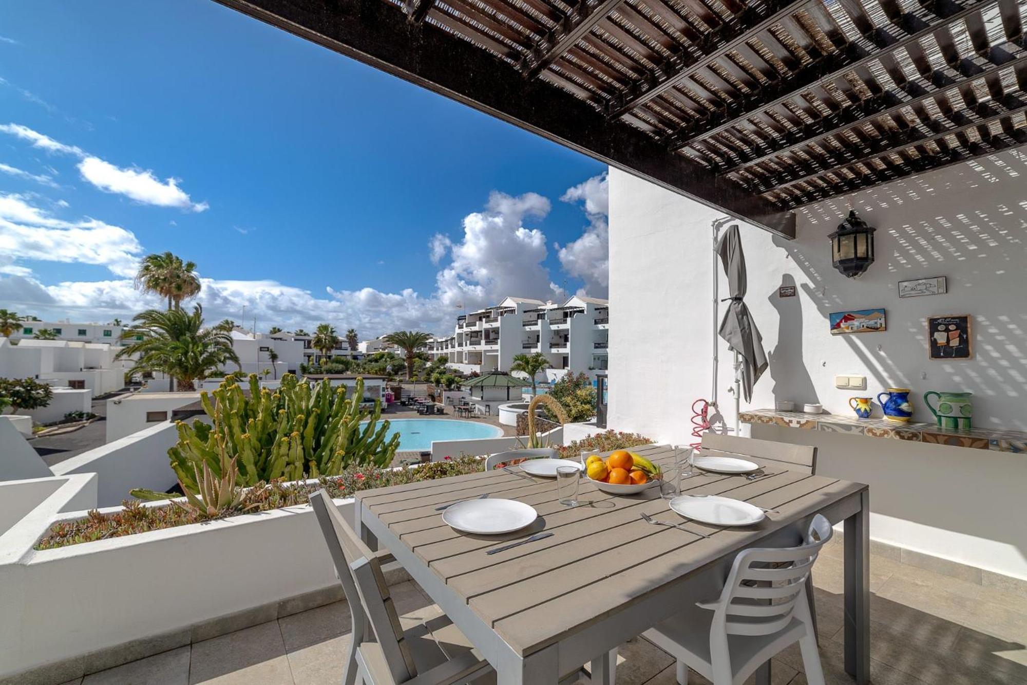Playa Bastian 2 Habs 2 Banos Y Super Terraza Lejlighed Costa Teguise Eksteriør billede